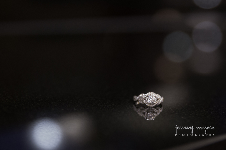 picture of an engagement ring