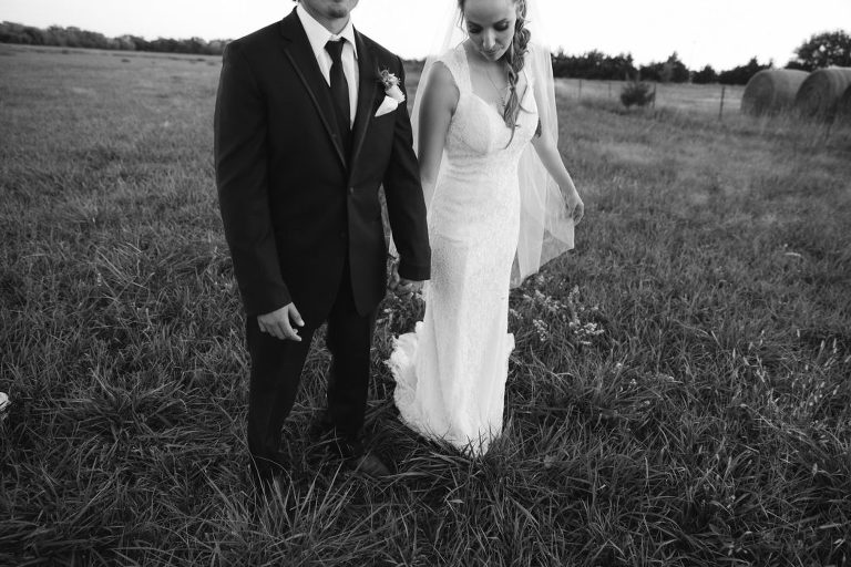 wedding photographer Wichita ks Jenny myers Photography