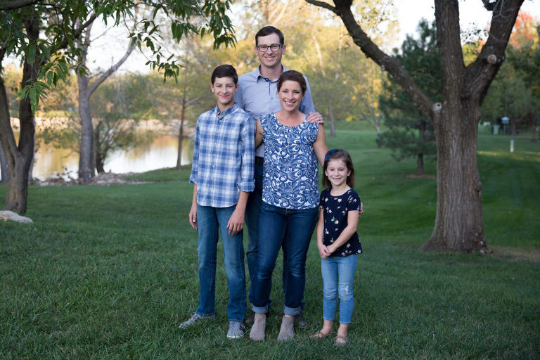 Blue outfit ideas for family photography